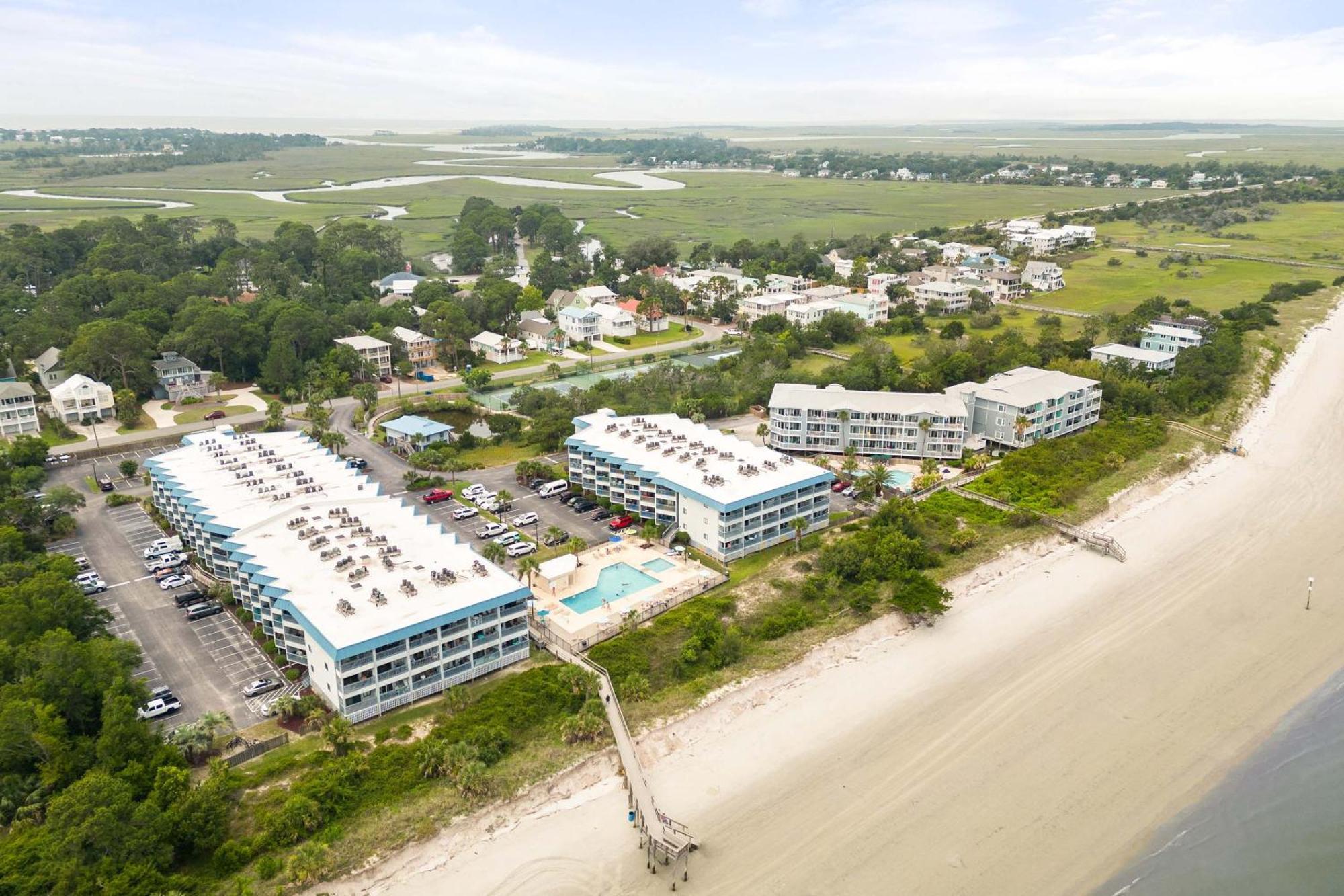 Beach Racquet A133 泰比岛 外观 照片